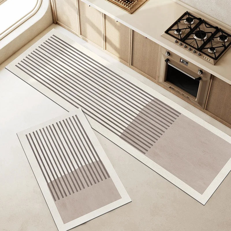 SwiftDry absorberende køkkenmåtte med skridsikker bagside - Elegant stribet design