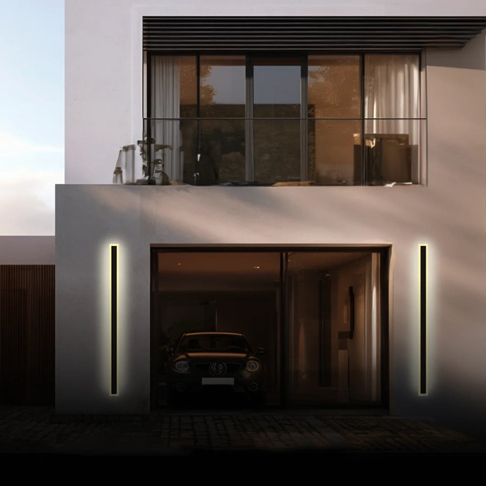 Elora Linear Exterior Wall Light | Orntli