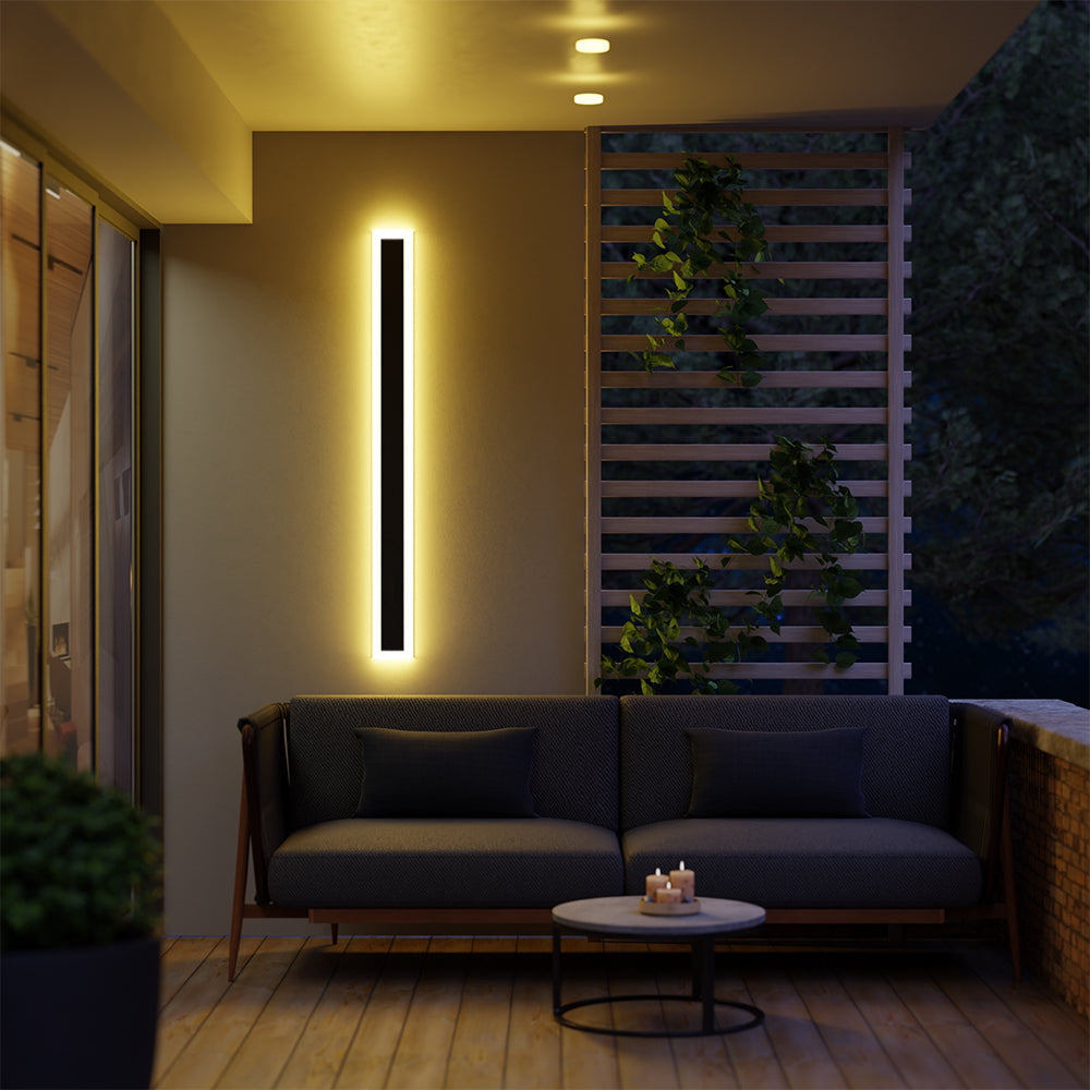 Elora Linear Exterior Wall Light | Orntli