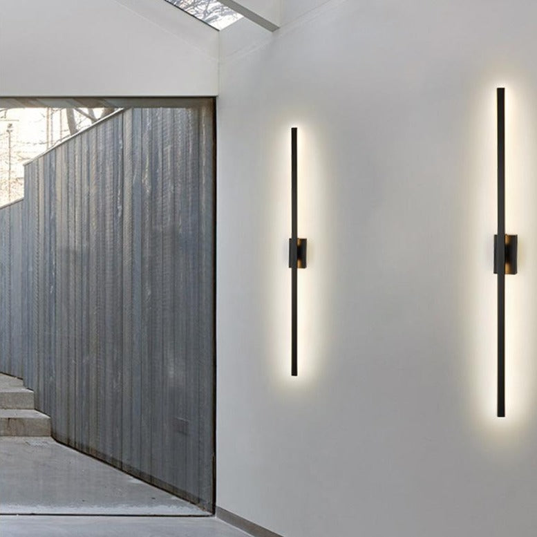 Norelle moderne justerbar stangvegglampe for stuer