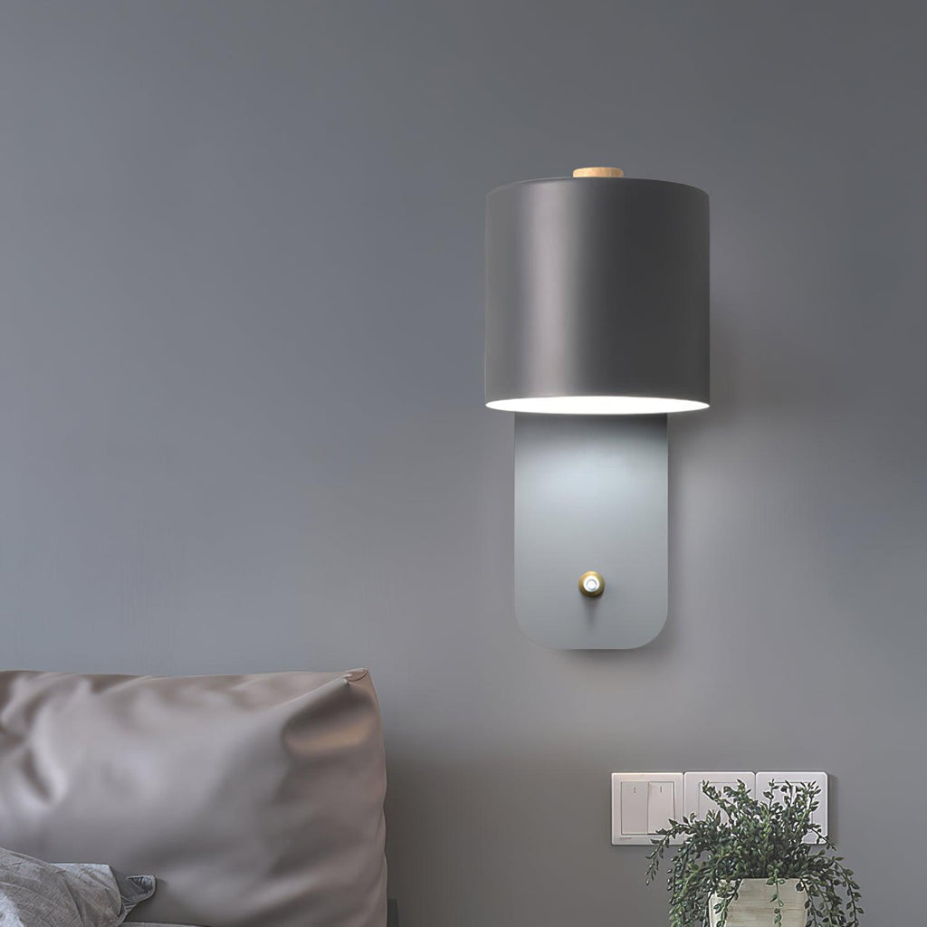 Applique da parete con testa rotante e LED cilindrico per illuminazione murale