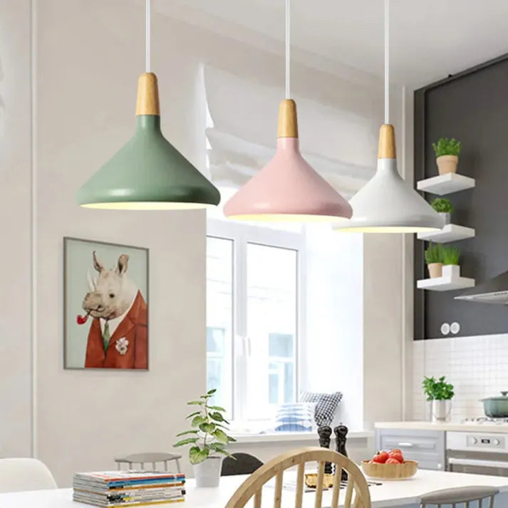 Lumiere | Kúpos Macaron Inspirálta Fém Függeszték