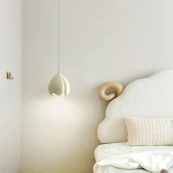 Marenelle | Elegant Rustic Pendant Light | Orntli