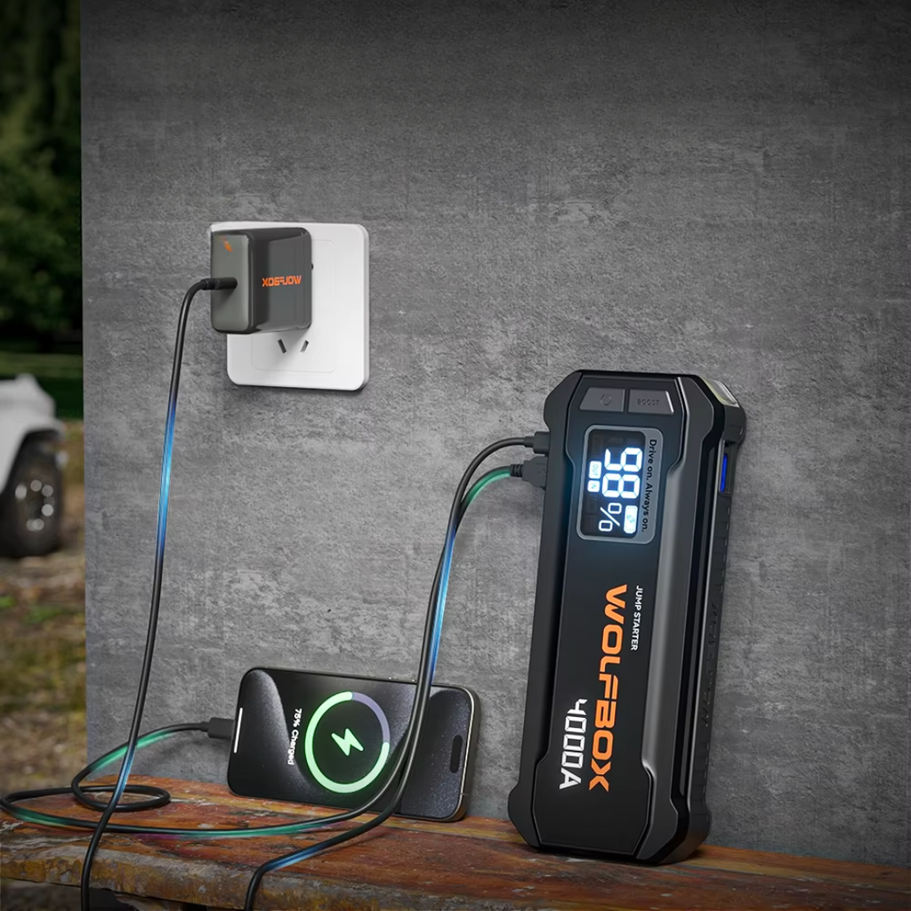 Portable Car Battery Jump Starter 4000A 24000mAh For Quick Vehicle Start