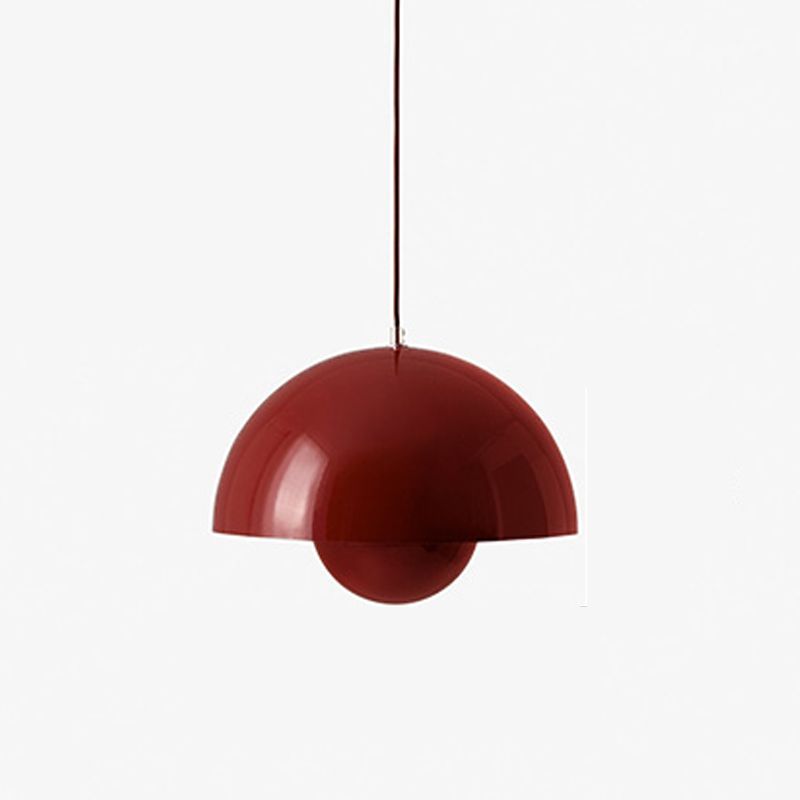 Geometrisk pendellampe i smijern, én lyskilde, moderne for moderne hjem