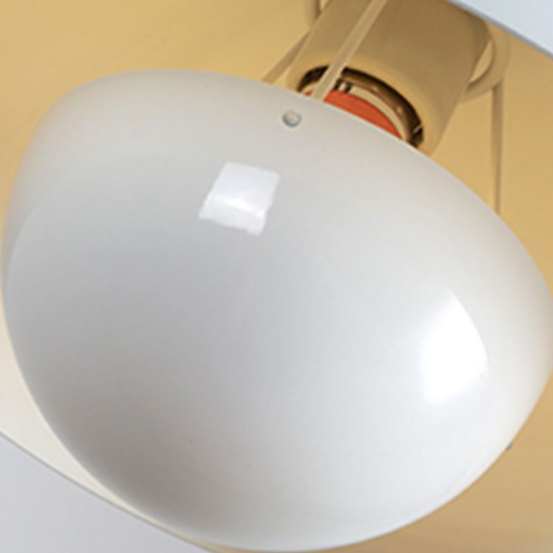 Geometrisk pendellampe i smijern, én lyskilde, moderne for moderne hjem