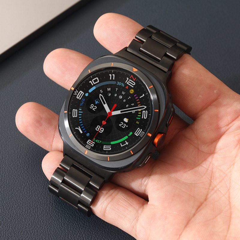 Ren titaniumrem til Samsung Watch Ultra