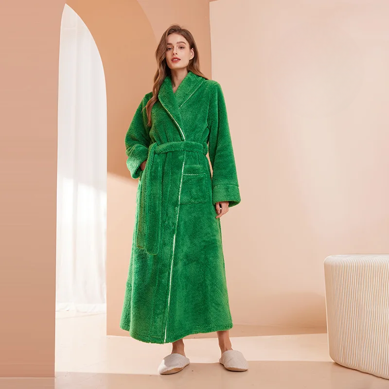 ThermaLuxe | Flannel Winter Bathrobe | Orntli