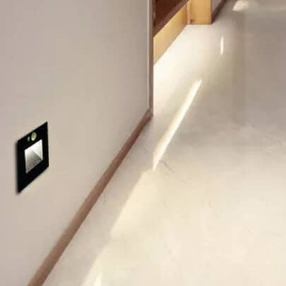 LumiStep | Applique murale LED encastrée pour couloirs et escaliers