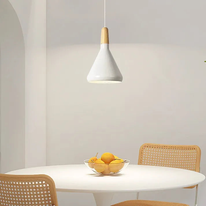 Lumiere | Kúpos Macaron Inspirálta Fém Függeszték