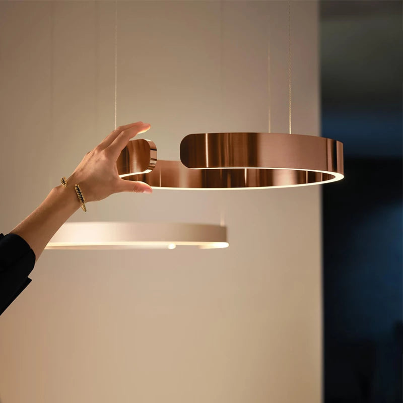ModernLuxe | Moderne cirkel LED-hængelampe – til soveværelse, spisestue og stue