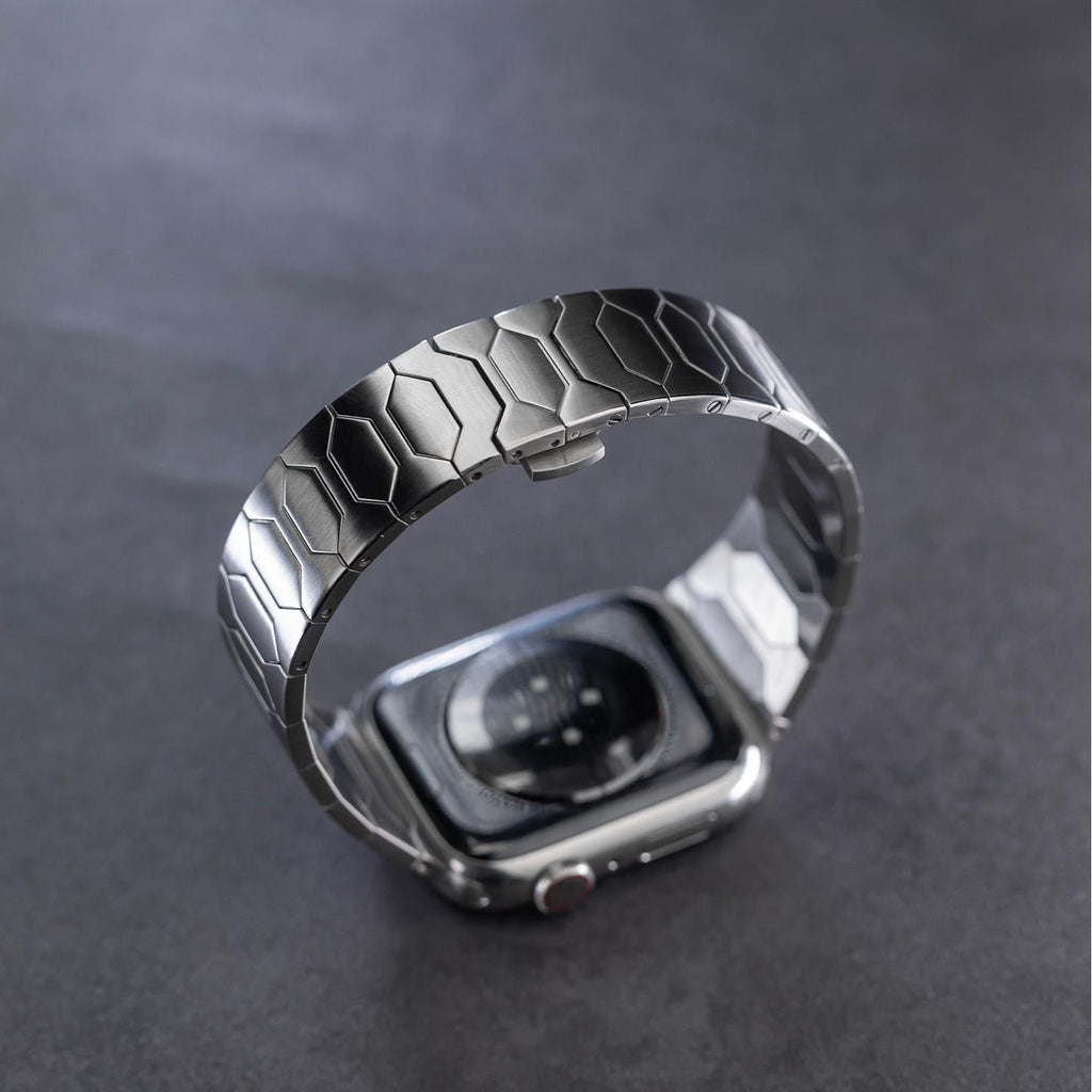 Apple Watch metalrem med diskret luksusstil til formelle lejligheder