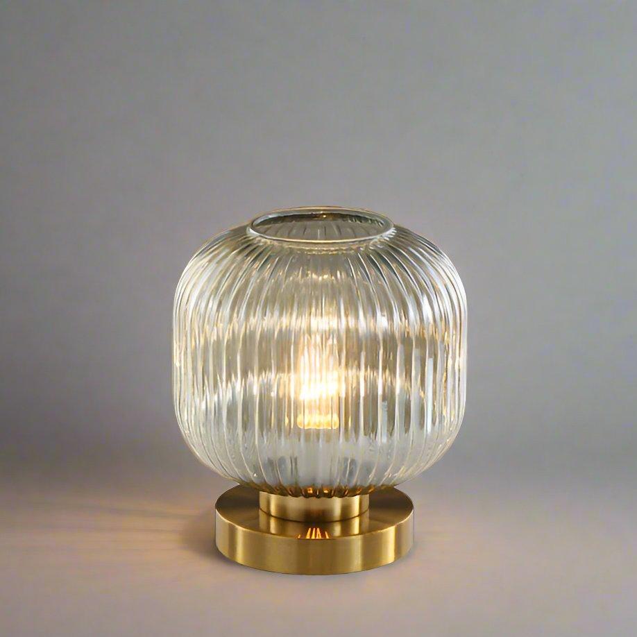 Aurelia Nordisk Amber Bordlampe for Soverom eller Stue