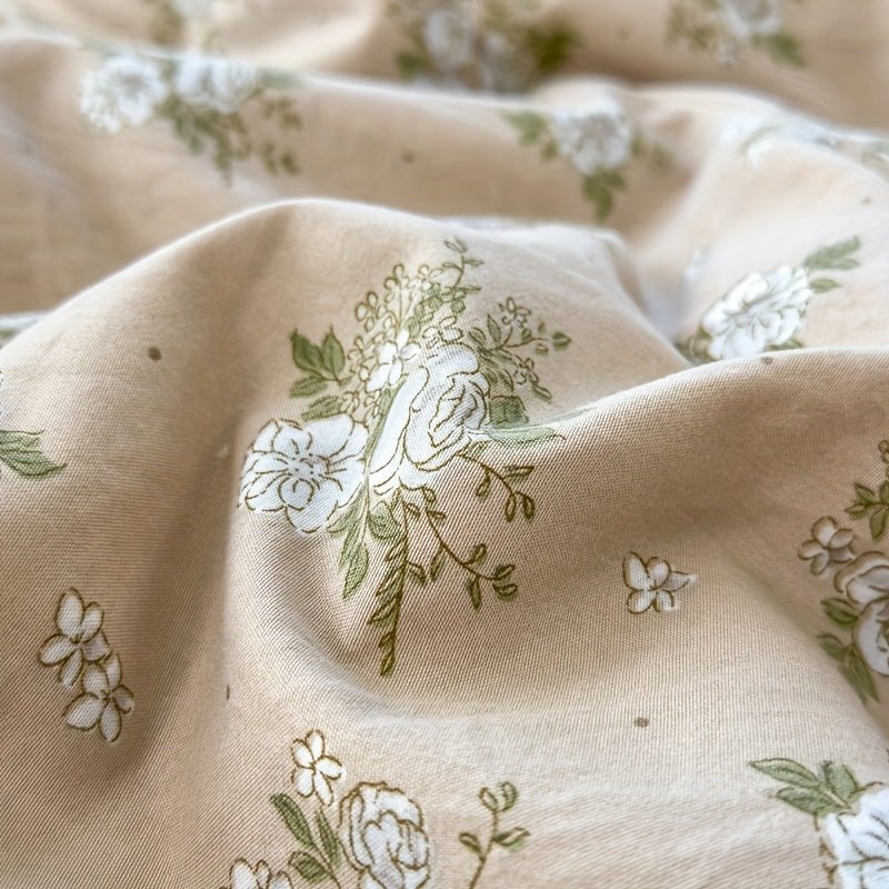 FRESHPETAL Summer Blanket With Gentle Elegance For Calm Nights