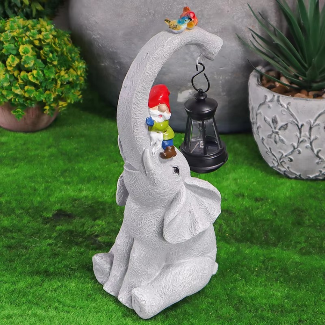 Lanterne de jardin féerique éléphant solaire avec une fée chevauchant un éléphant