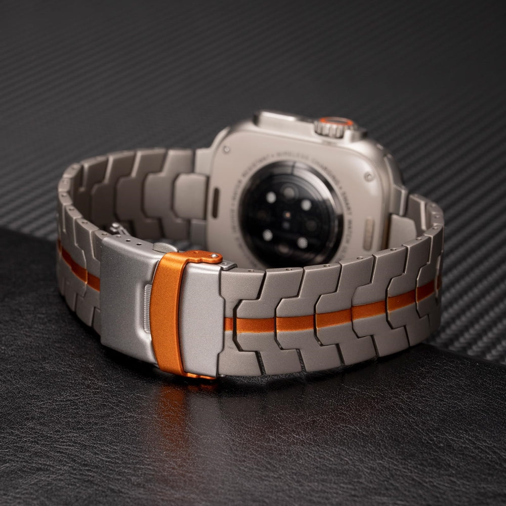 Fascia in titanio per Apple Watch