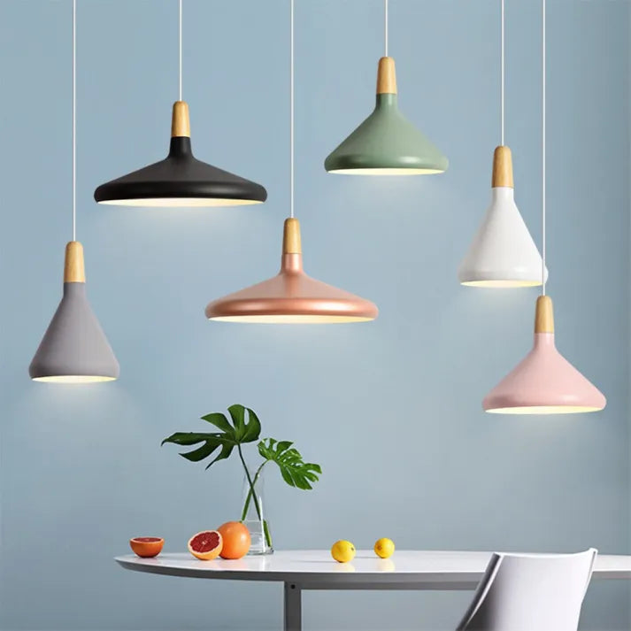 Lumiere | Kúpos Macaron Inspirálta Fém Függeszték
