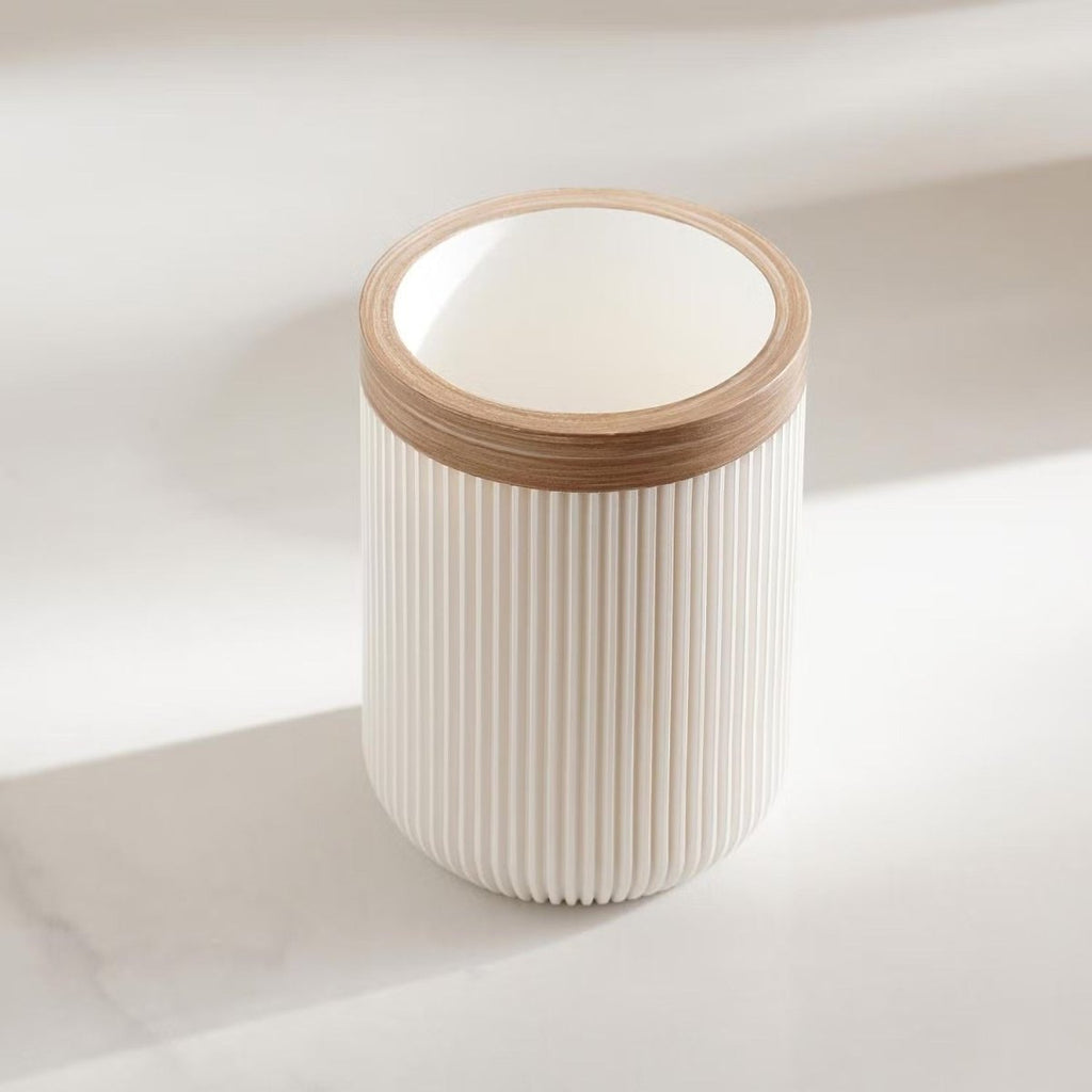Ceravia Weißes Badezimmer-Set mit Seifenschale, Spender und Becher
