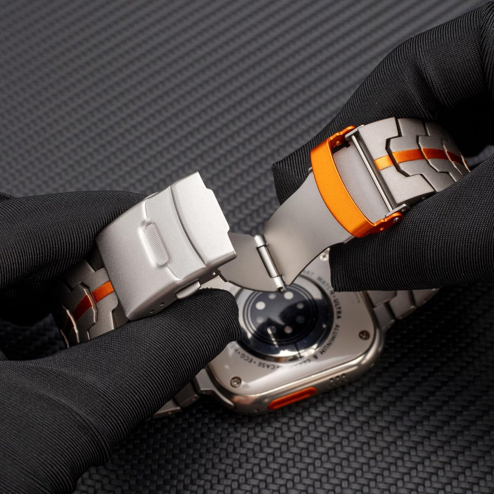 Fascia in titanio per Apple Watch