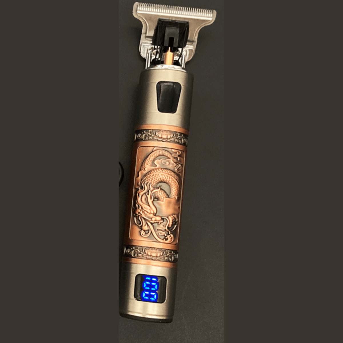 Nova Trim Vintage Barttrimmer für Männer mit wiederaufladbarem Akku und Präzision