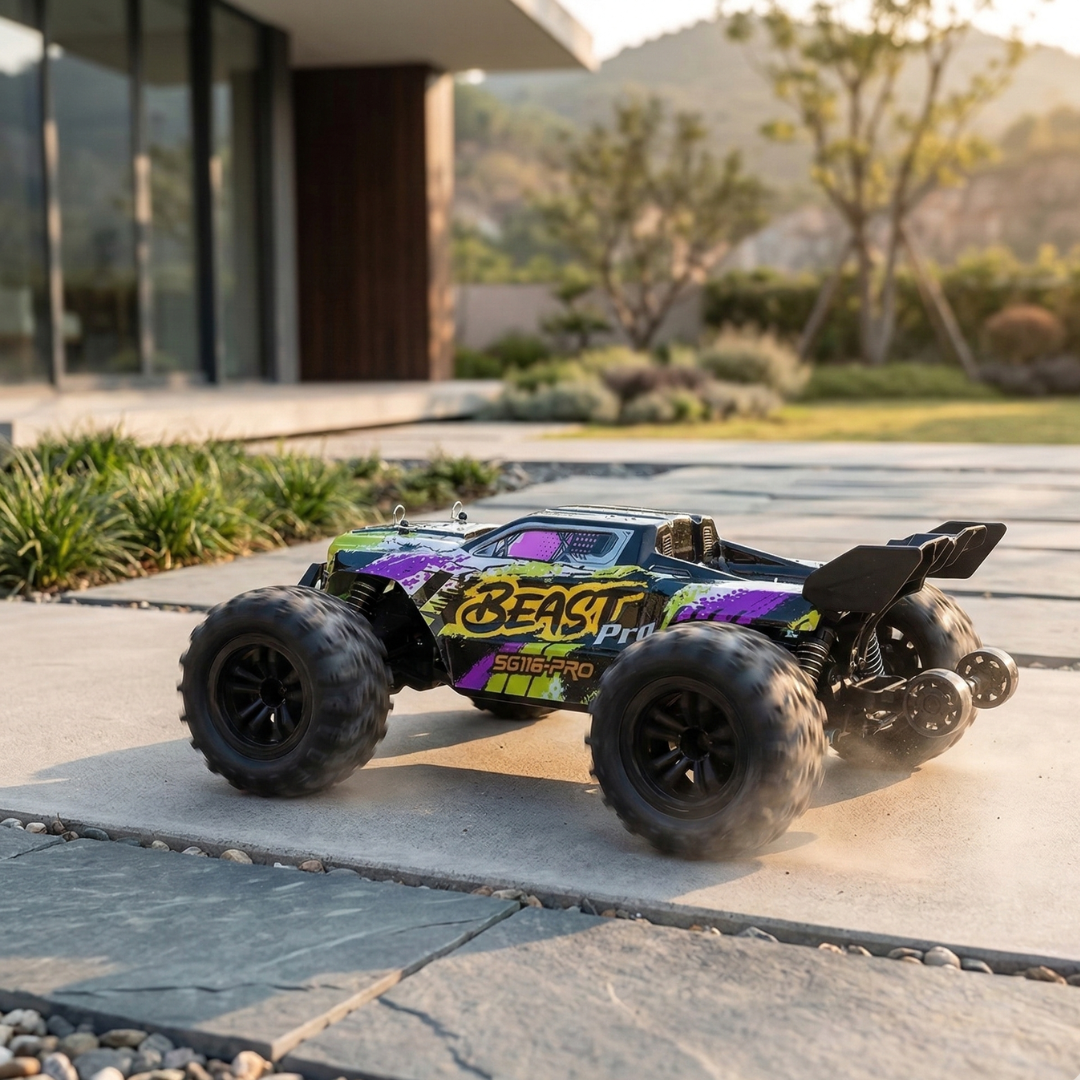 1:16 Scale Brushless 4WD RC Off-Road Truck With Remote Control