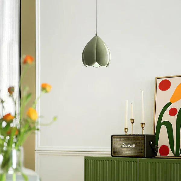 Marenelle | Elegant Rustic Pendant Light | Orntli