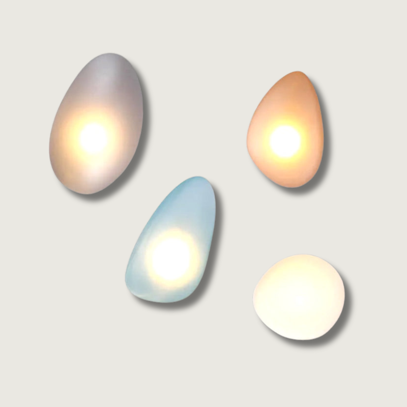 Lirena Farget Glass Vegglampe med Akryl Detaljer