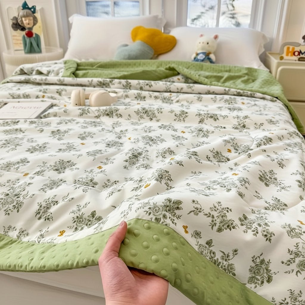 FRESHPETAL Summer Blanket With Gentle Elegance For Calm Nights