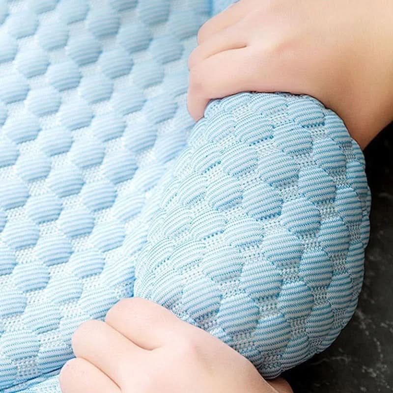 AeroNest Cooling Pet Mat Cloud Shape for Summer Comfort