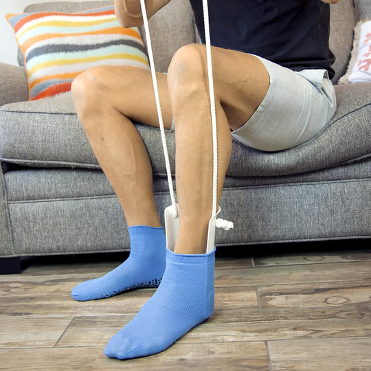 Sokhjælper uden bøjning til ældre og personer med handicap