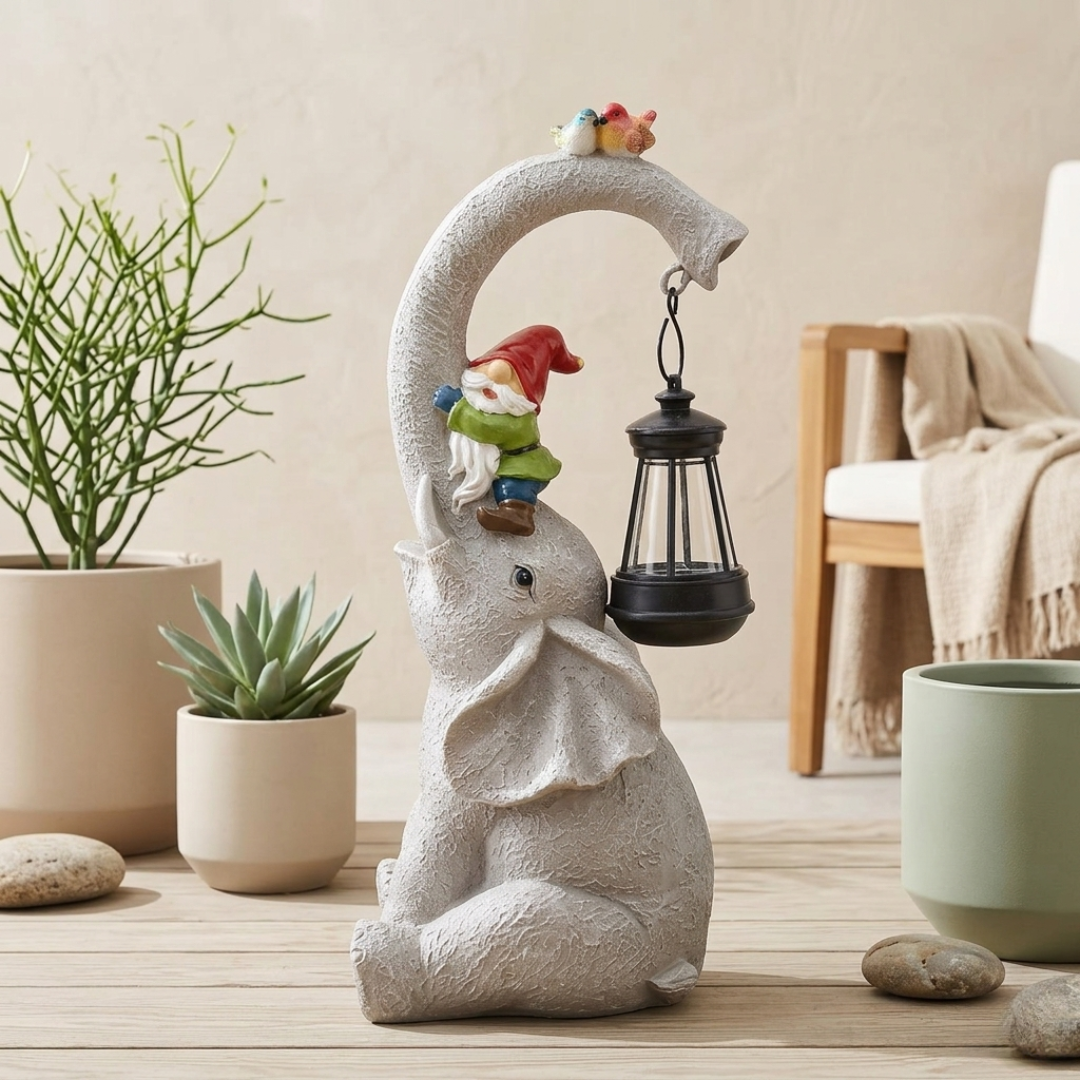 Lanterne de jardin féerique éléphant solaire avec une fée chevauchant un éléphant
