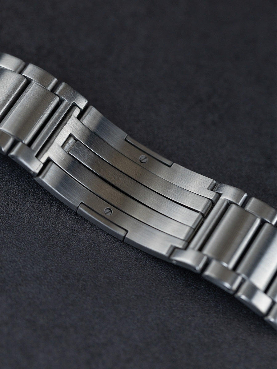 Apple Watch Titanarmband in Old Money Style Edition