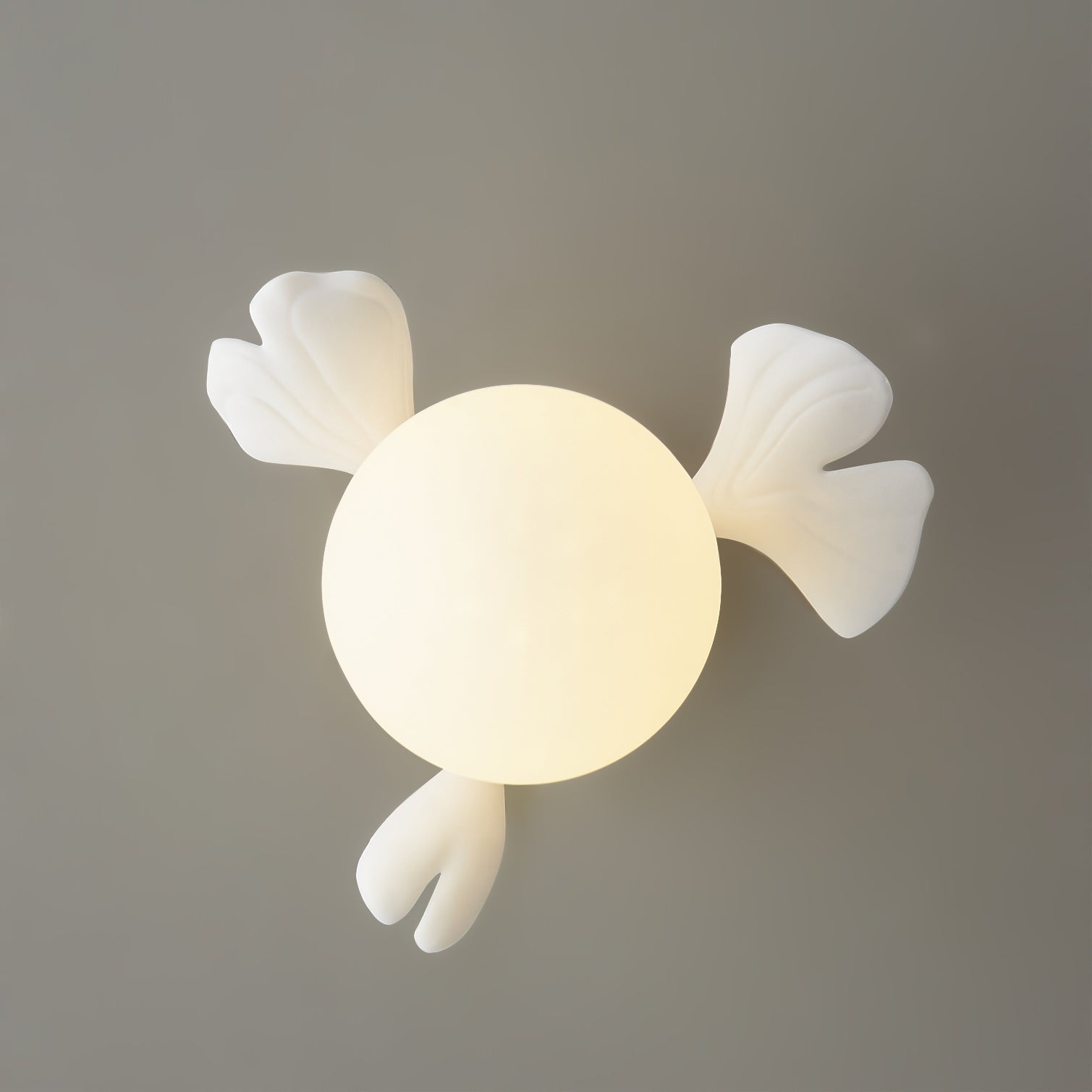 Plafonnier SylvaGlow Feuille de Ginkgo pour Espaces Ambiants