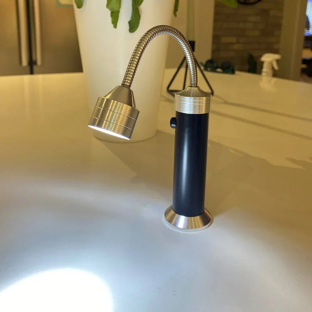 NovaGlow magnetisk grilllys ultra klart til grillentusiaster