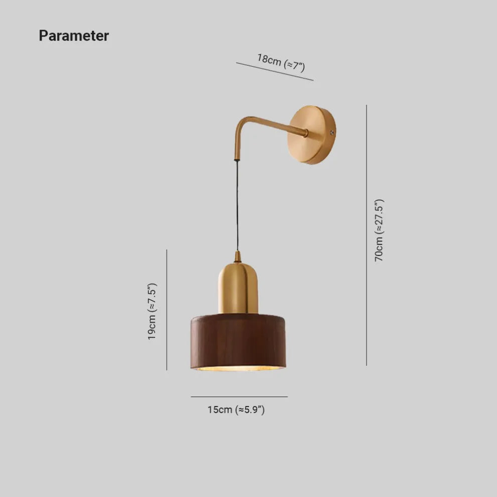 HearthWren Rustikk Tre Vegglampe med Messingfinish