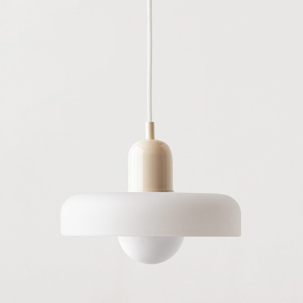 Lampa wisząca Korbel Bauhaus ze szkła w białym kolorze, nowoczesna elegancja