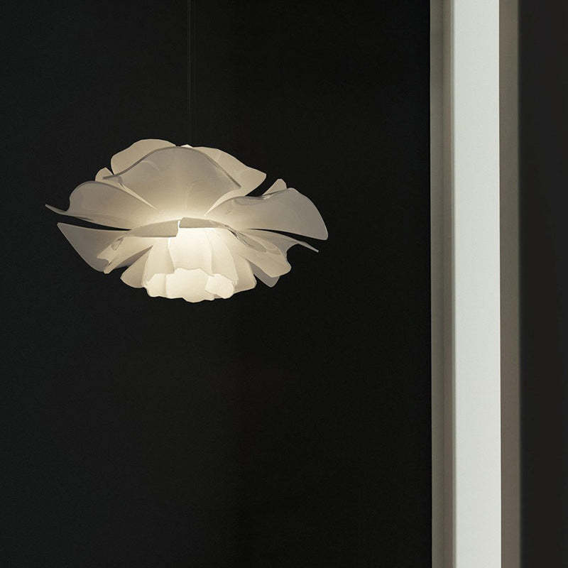 Lampa wisząca Liora Bloom z metalu i akrylu, kwiatowy wzór