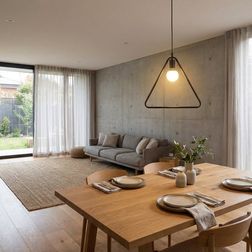 Czarna geometryczna lampa wisząca z trójkątną metalową ramą 12 cali | compagnien