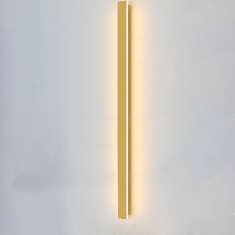 ضوء حائط LED مقاوم للماء AurionGlow ذهبي للخارجية