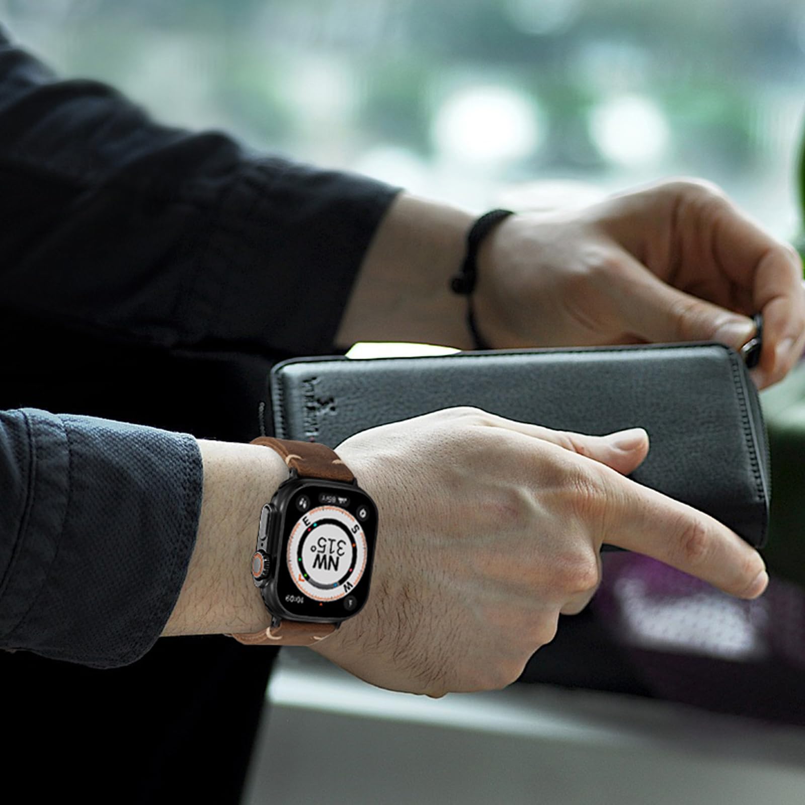 Apple Watch Vintage Leather Strap With Hand-Stitched Hardware
