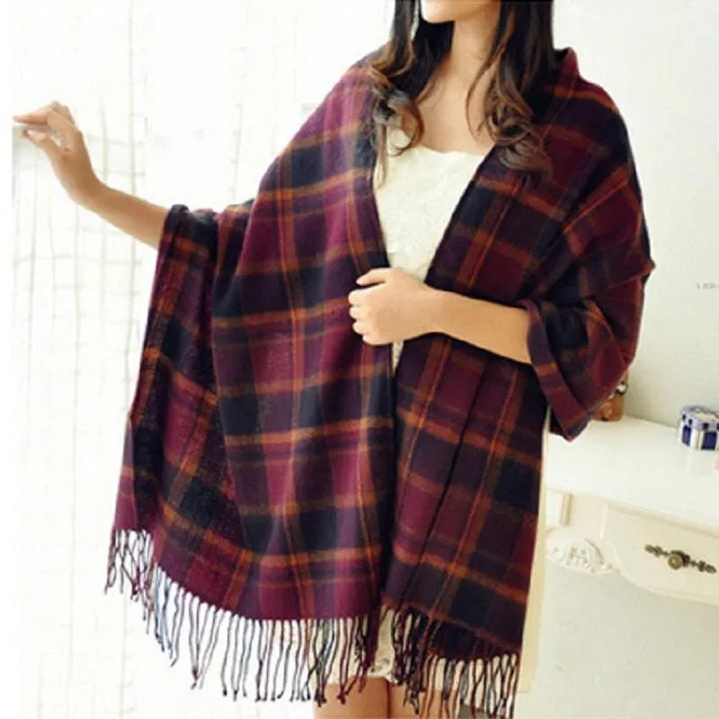 NovaWeave Soft Diamond Pattern Scarf For Timeless Style And Warm Elegance