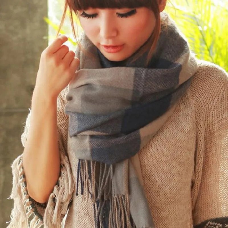 NovaWeave Soft Diamond Pattern Scarf For Timeless Style And Warm Elegance