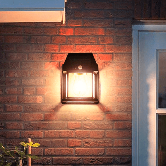 LumaBright solcelledrevet hagespot med bevegelsessensor energisparing for huseiere