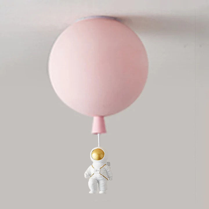 Taklampe med astronautdetaljer | Myk måneinspirert glød