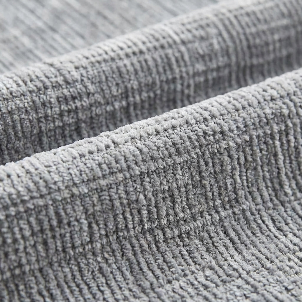 Sofatrekk i chenille med stripet ripebestandig mønster grå blå beige