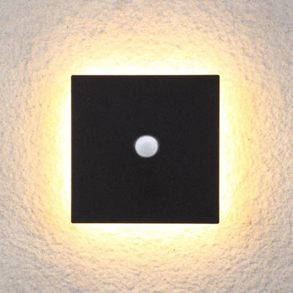 Arden | Minimalist Outdoor LED Wall Light | Orntli