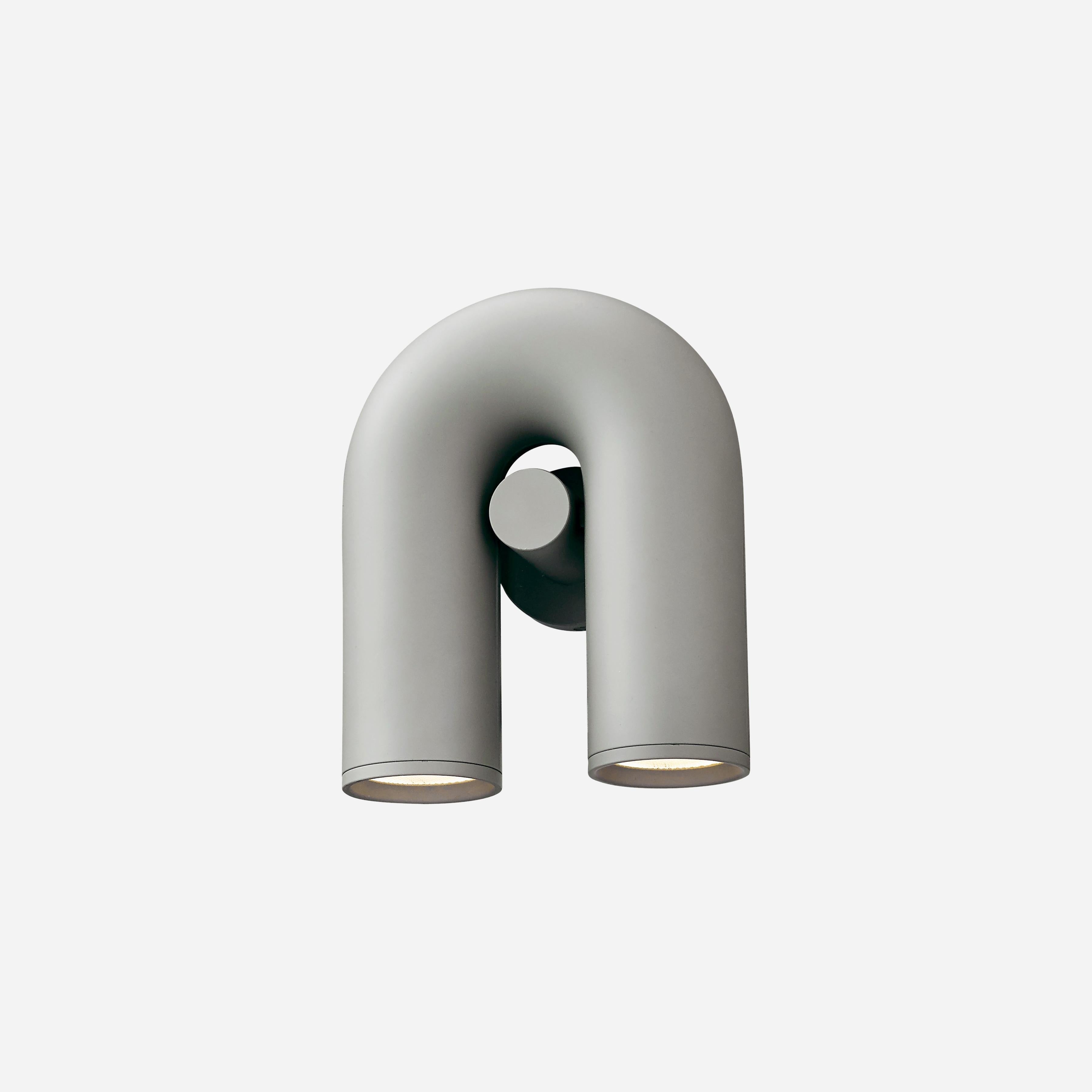 Aurelen | Modern Elegant Wall Sconce | Orntli