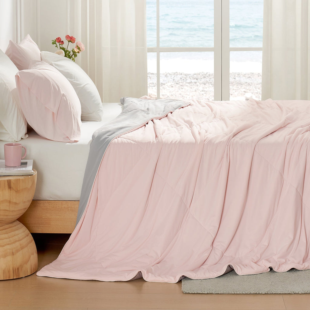 Cloud-Like Comforter For Summer Cooling With Japanese Fabric