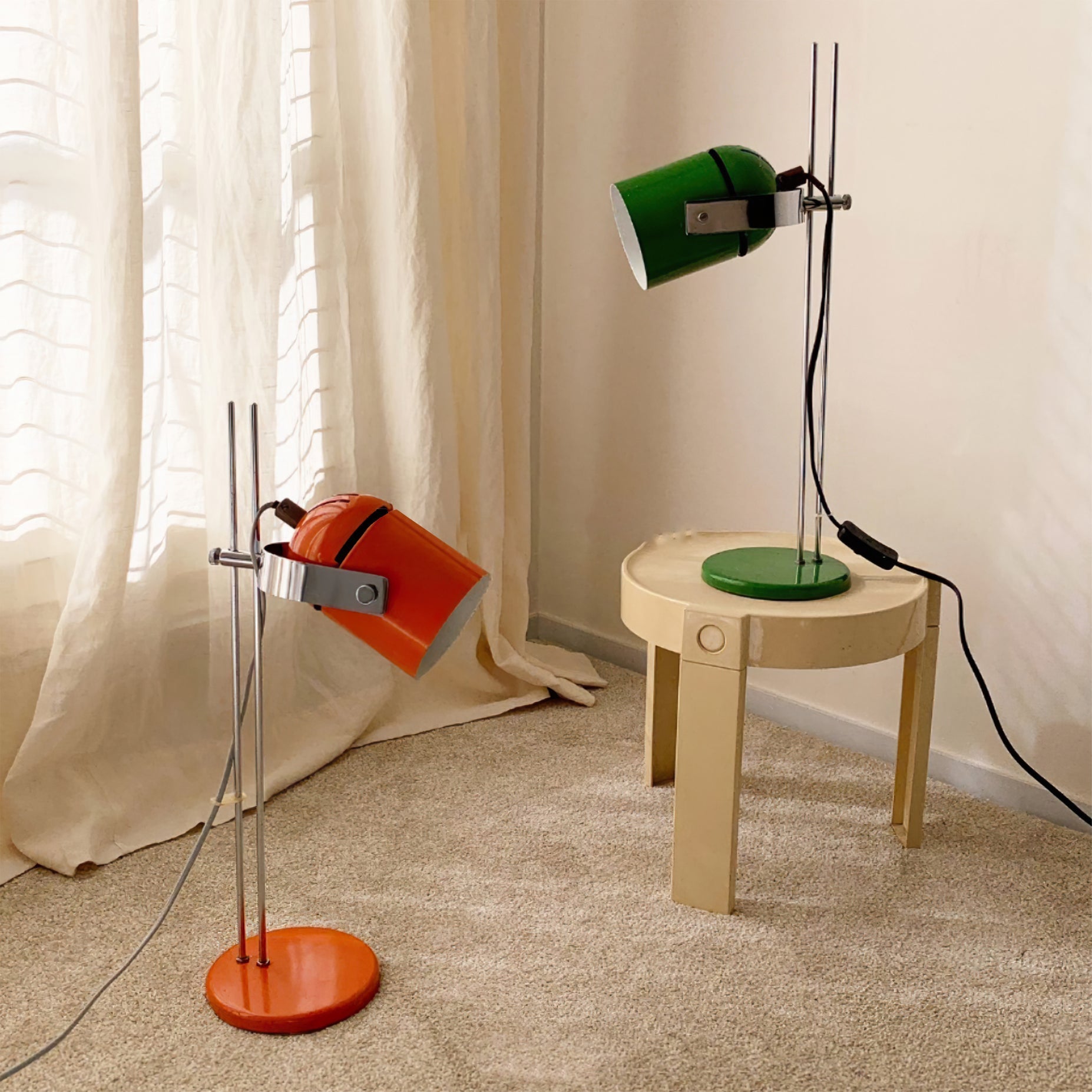 Aureli | Justerbar bordlampe med varmt stemningslys