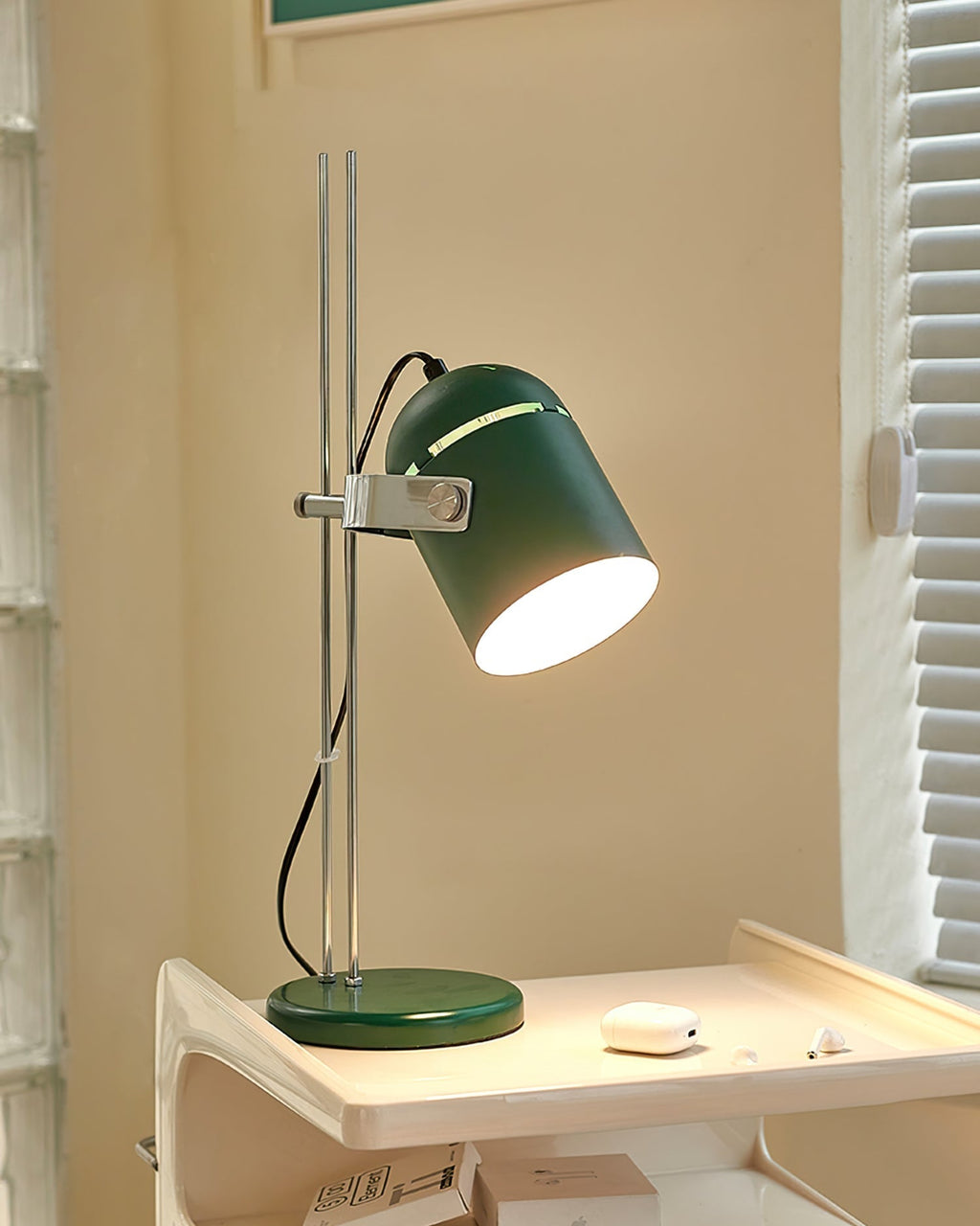 Aureli | Justerbar bordlampe med varmt stemningslys